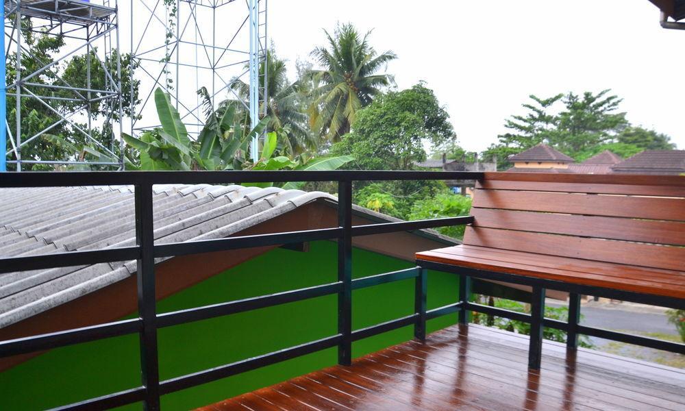 Wandee Bed & Breakfast Khao Lak Exterior photo